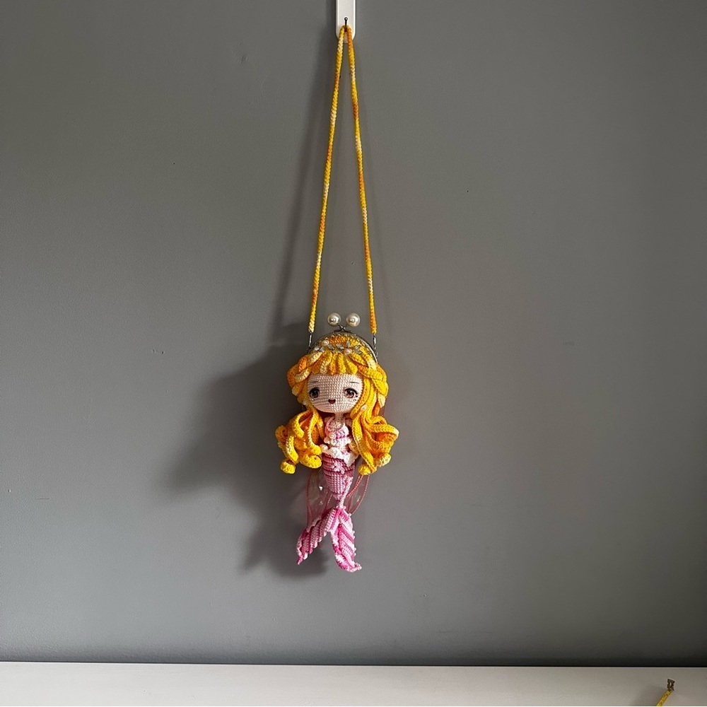 Mermaid, RARE, Crochet,  Crossbody Purse, Bag, Jewel Details, Amigurumi, Doll - Picture 3 of 11
